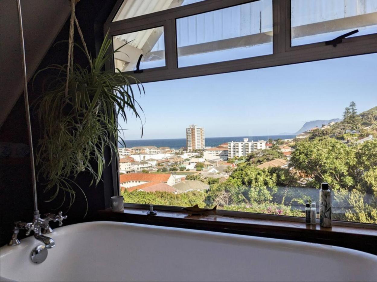 Cape Weaver Muizenberg Exterior foto